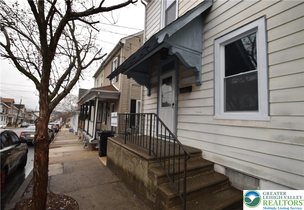 53 East Goepp Street Bethlehem, PA 18018 - Photo 3 of 54
