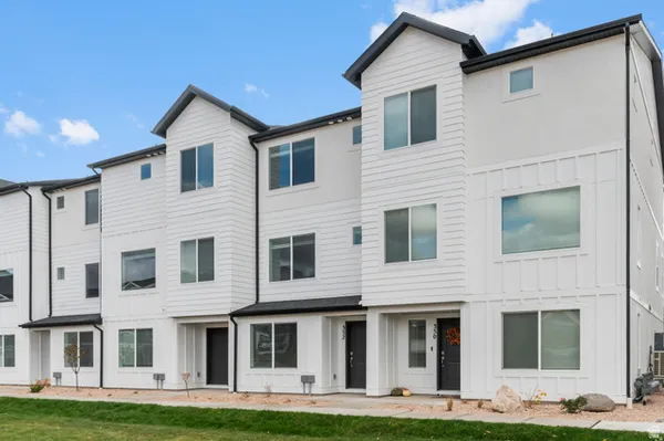 $400,990 | 1246 North 275 East, Unit 194, Ogden, UT 84404