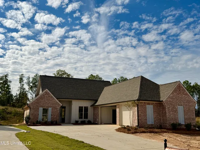 $409,900 | 195 Bronson Bend, Flowood, MS 39232