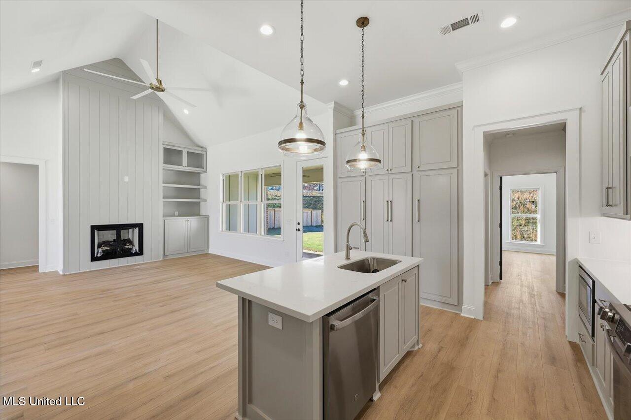 195 Bronson Bend Flowood, MS 39232 - Photo 11 of 32 11-125 Bronson Bnd _ Home Tours MS