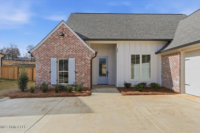 $409,900 | 195 Bronson Bend, Flowood, MS 39232