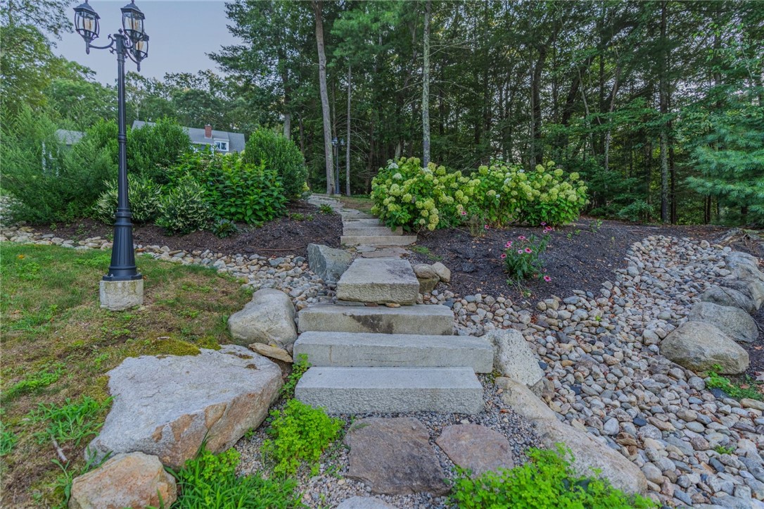 76 Aldrich Road Glocester, RI 02857 - Photo 8 of 50