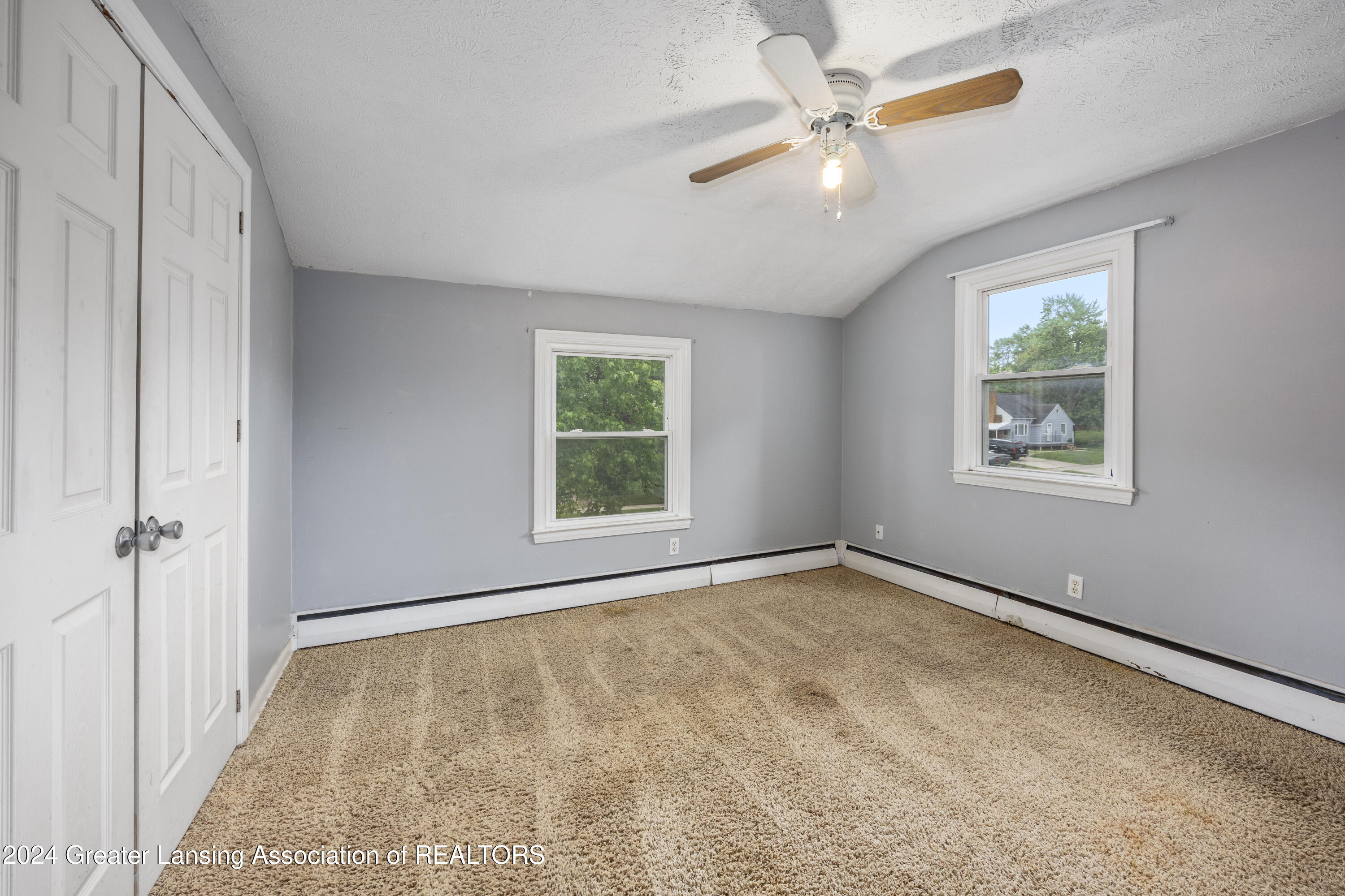 2506 Chatham Road Lansing, MI 48910 - Photo 13 of 20 IMG_1010