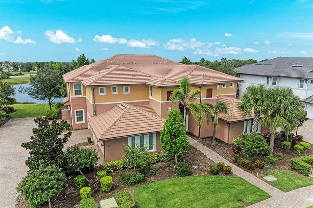 $495,000 | 7546 Divot Loop, Lakewood Ranch, FL 34202