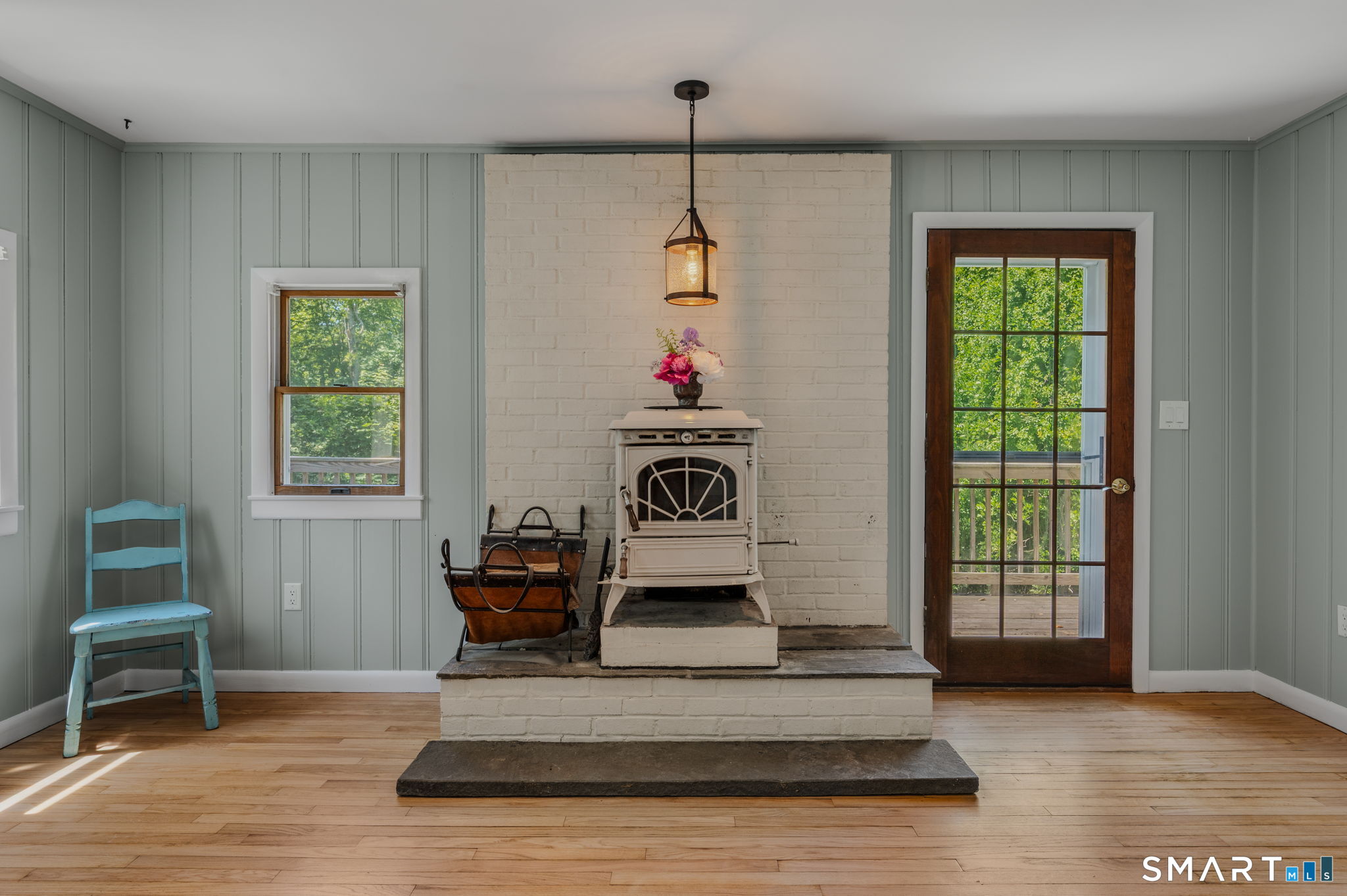 42 Shawandassee Road Waterford, CT 06385 - Photo 4 of 32