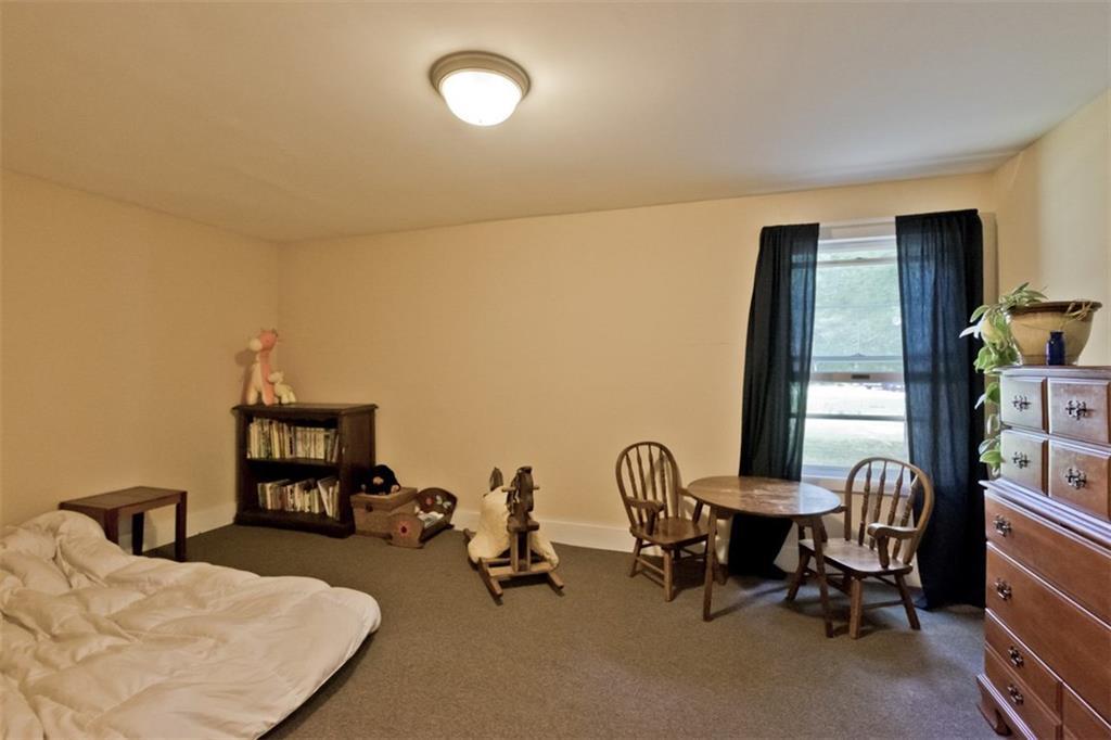 114 Blackstrap Road Cumberland, ME 04021 - Photo 18 of 27 Photo