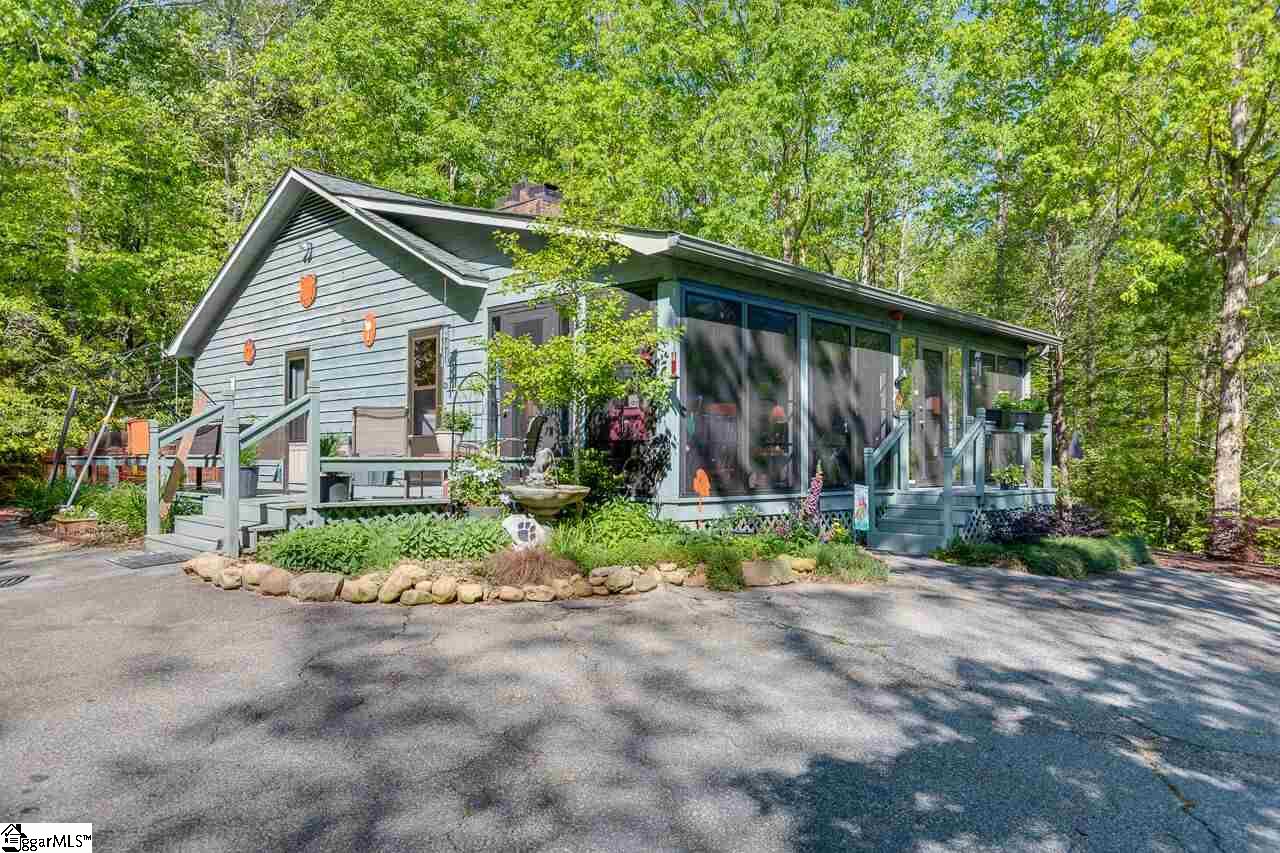 25 Spring Park Drive Cleveland, SC 29635 - Photo 1 of 36 Gallery Image 1