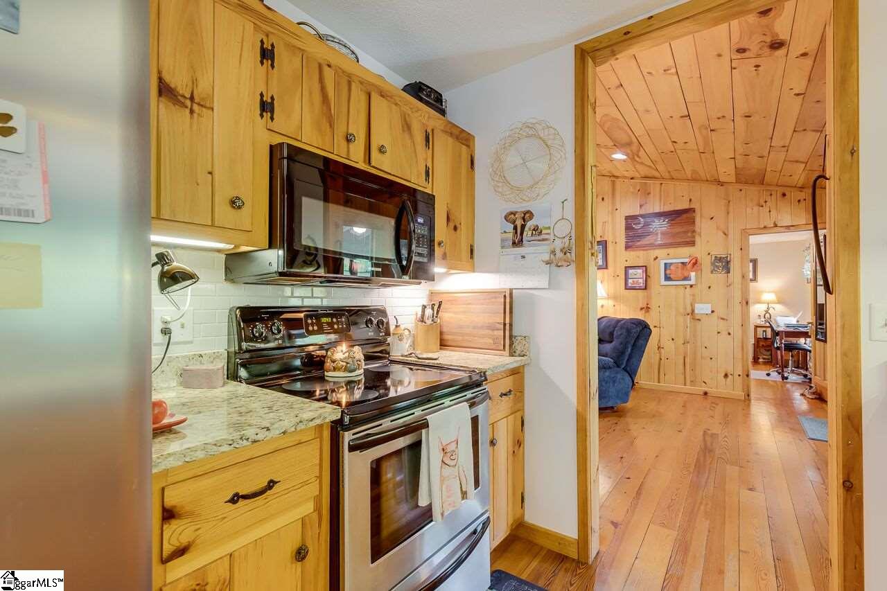 25 Spring Park Drive Cleveland, SC 29635 - Photo 17 of 36 Gallery Image 17