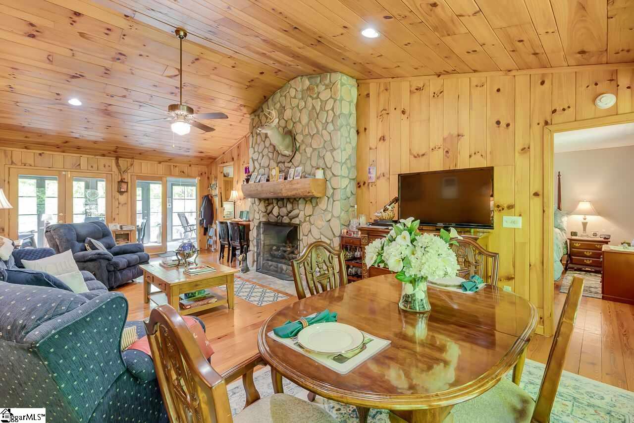 25 Spring Park Drive Cleveland, SC 29635 - Photo 5 of 36 Gallery Image 5