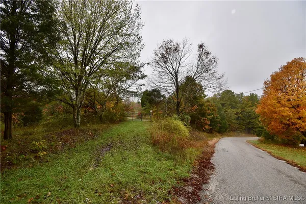 $175,000 | 3686 South Hatfield Road, English, IN 47118