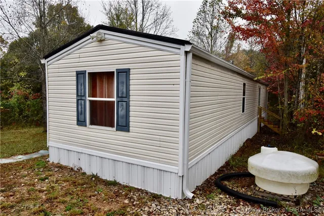 $199,900 | 3686 South Hatfield Road, English, IN 47118