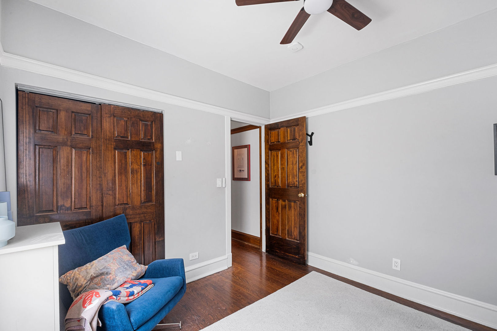 3749 North Pine Grove Avenue, Unit 3 Chicago, IL 60613 - Photo 21 of 33 Gallery Image 21