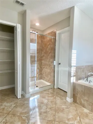 $2,800 | 18281 Thatcham Court, Land O Lakes, FL 34638