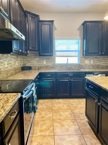 $2,800 | 18281 Thatcham Court, Land O Lakes, FL 34638