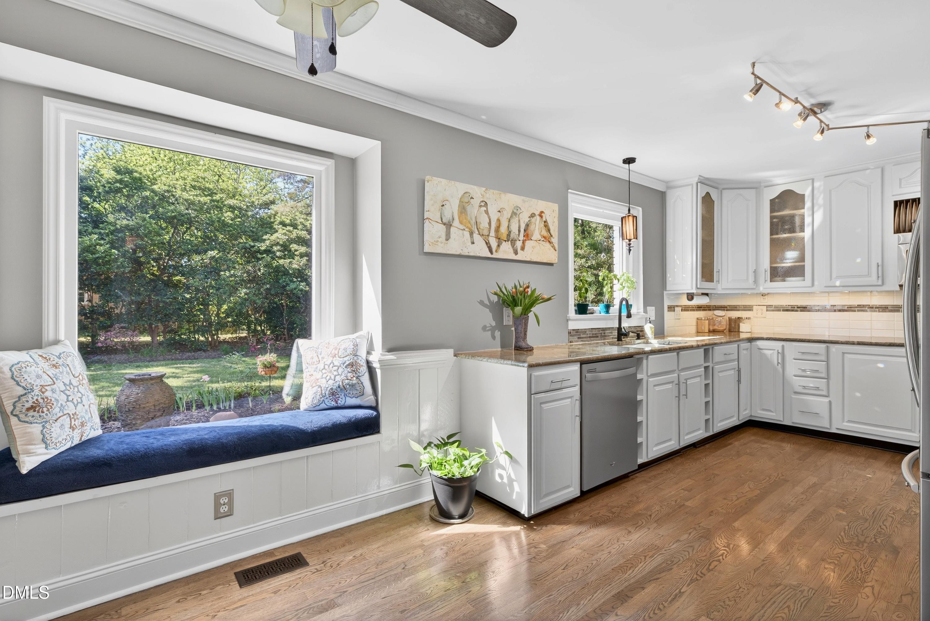 101 Glasgow Road Cary, NC 27511 - Photo 10 of 42 Scene-22