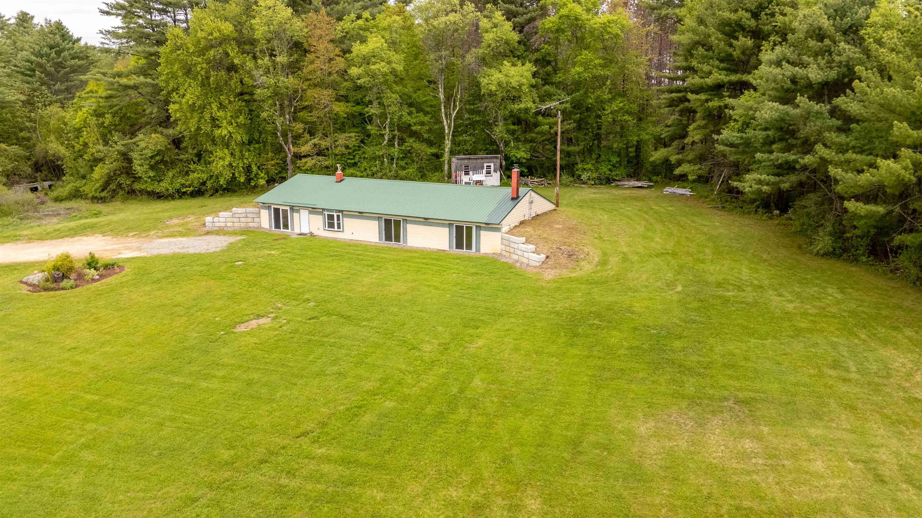 122 Flagg Road Rochester, NH 03839 - Photo 5 of 44