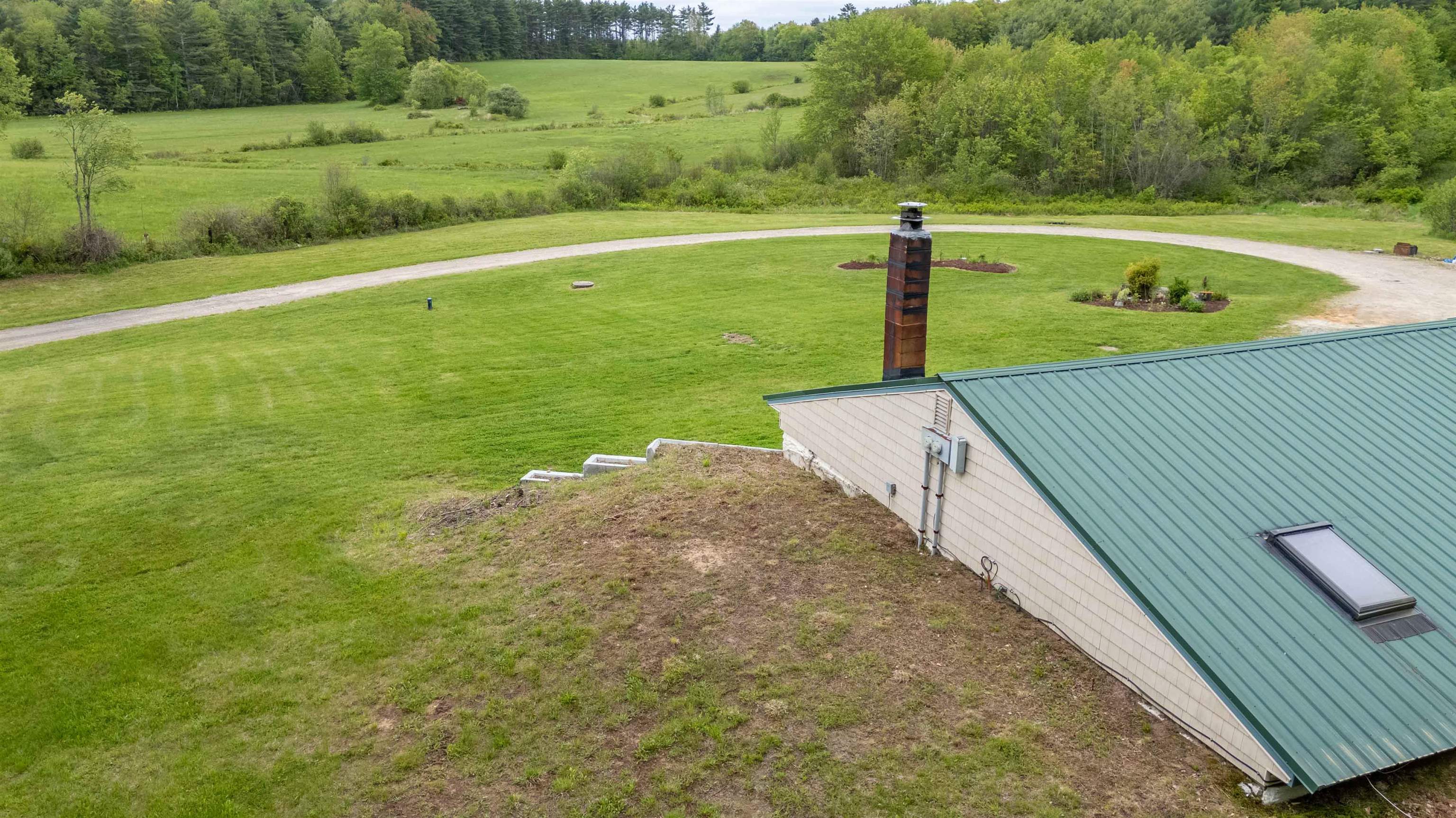 122 Flagg Road Rochester, NH 03839 - Photo 7 of 44