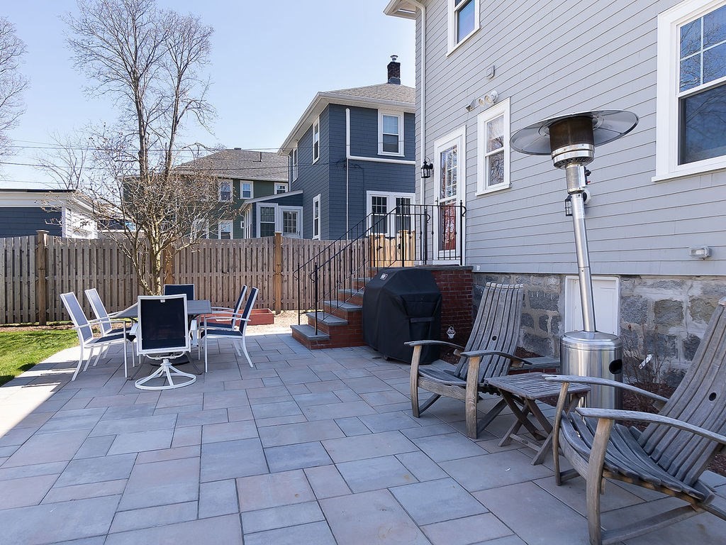 102 Elmer Road Boston, MA 02124 - Photo 5 of 42 Gallery Image 5