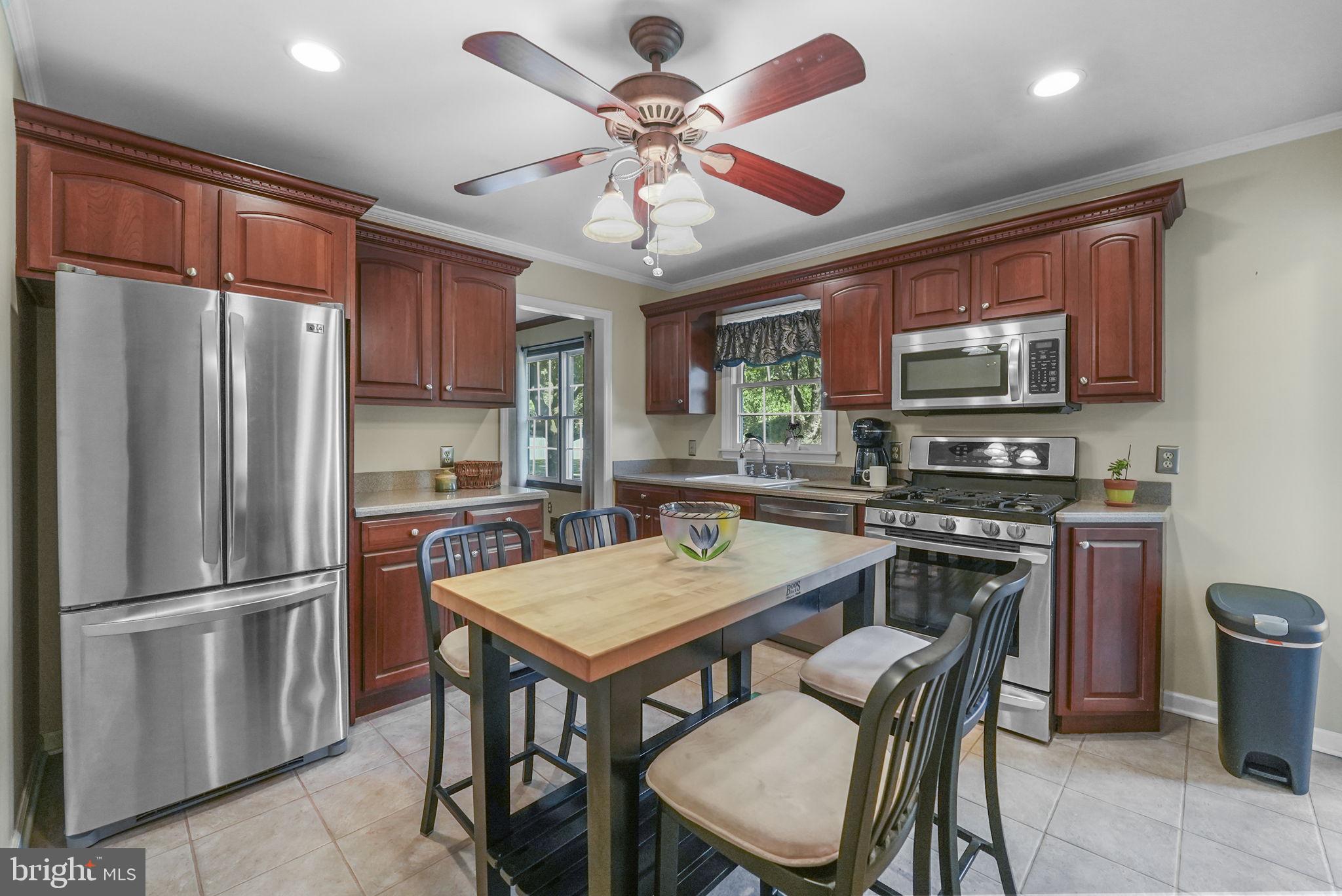 767 Groveville Road Hamilton, NJ 08620 - Photo 10 of 48