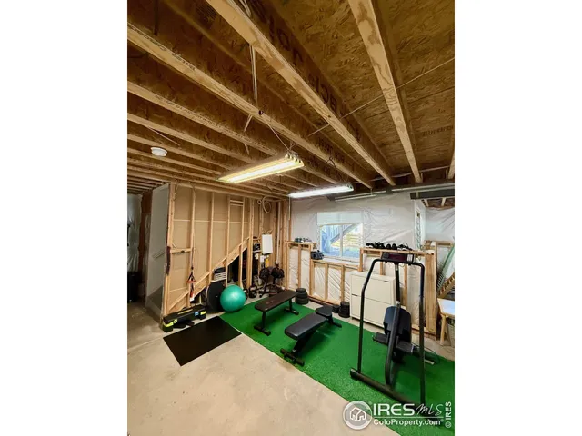 a view of entryway wih livingroom and furniture