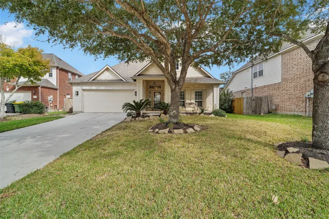 $2,800 | 12103 Dawn Mist Court, Pearland, TX 77584