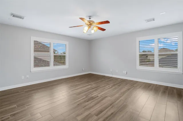 $2,800 | 12103 Dawn Mist Court, Pearland, TX 77584