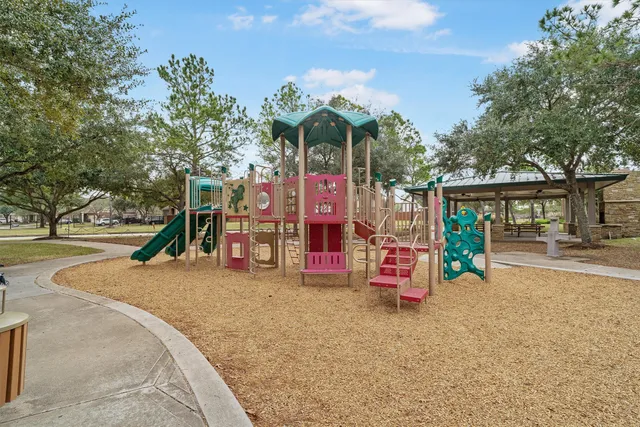 $2,800 | 12103 Dawn Mist Court, Pearland, TX 77584