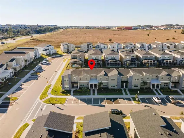 a view of building with an outdoor space