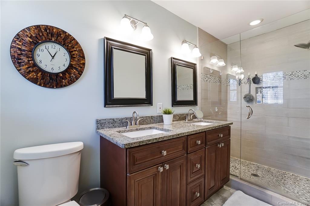 4237 Rocky River Road Charlotte, NC 28215 - Photo 18 of 35