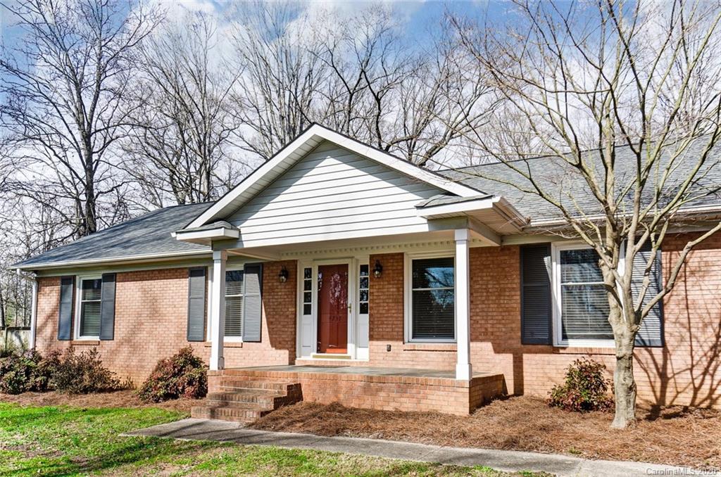4237 Rocky River Road Charlotte, NC 28215 - Photo 3 of 35