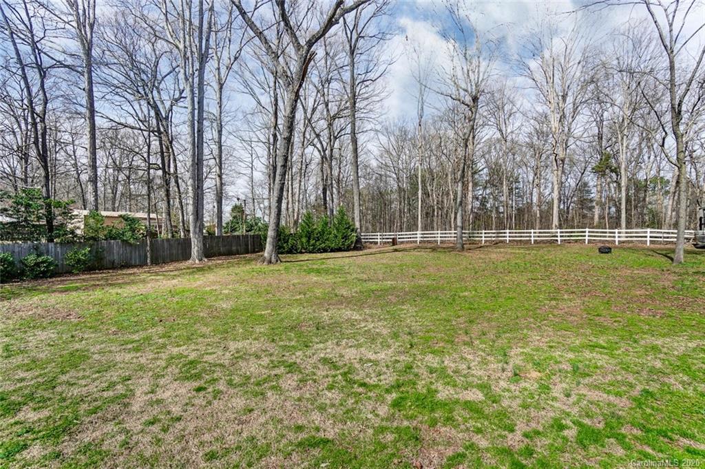 4237 Rocky River Road Charlotte, NC 28215 - Photo 33 of 35