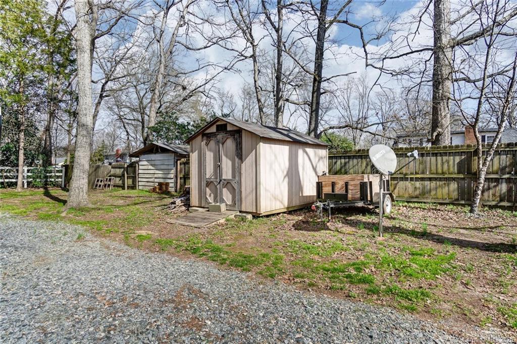 4237 Rocky River Road Charlotte, NC 28215 - Photo 34 of 35