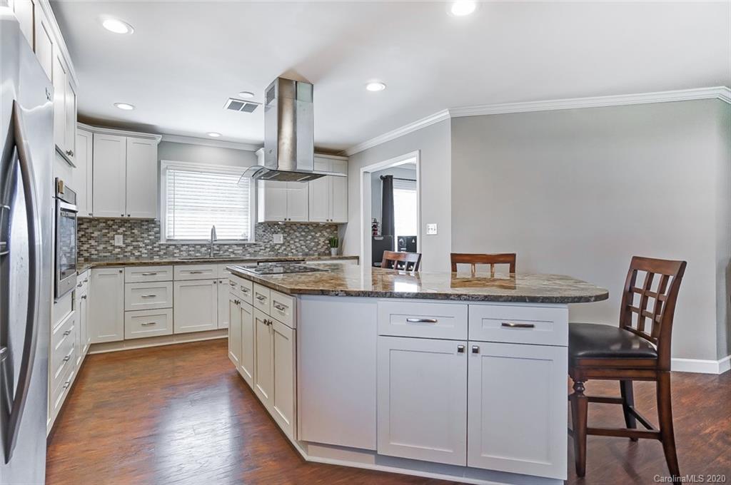 4237 Rocky River Road Charlotte, NC 28215 - Photo 5 of 35