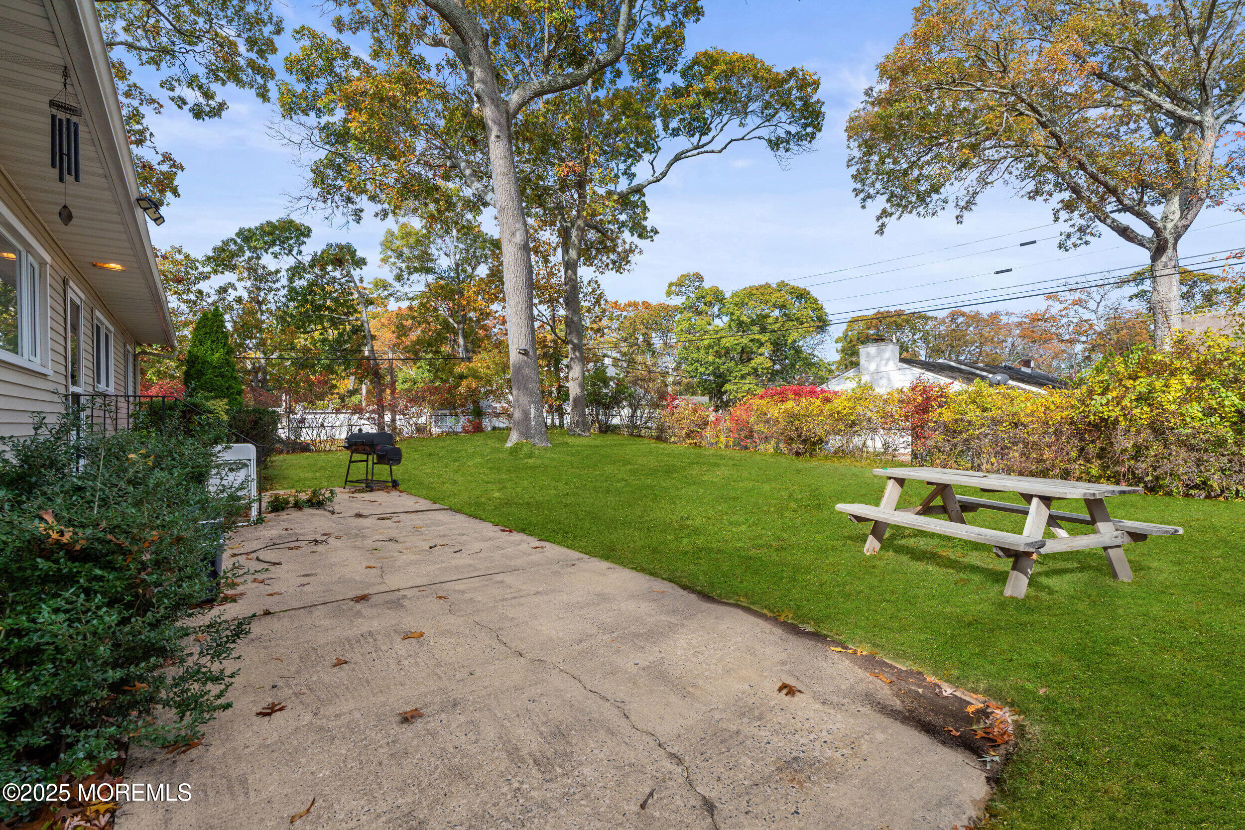 271 Jerome Avenue Oakhurst, NJ 07755 - Photo 31 of 39 050