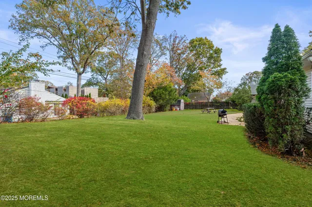 $2,450,000 | 271 Jerome Avenue, Oakhurst, NJ 07755