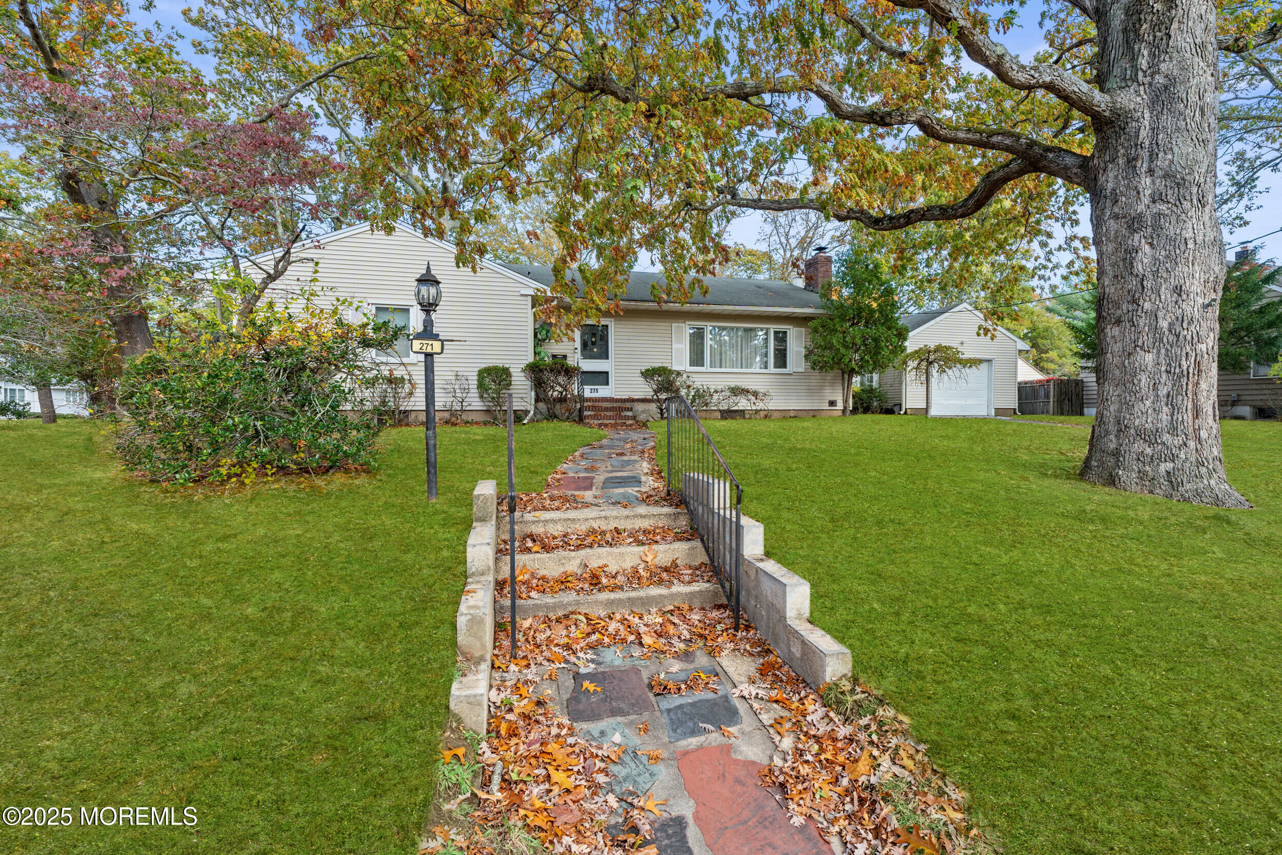 271 Jerome Avenue Oakhurst, NJ 07755 - Photo 39 of 39 007