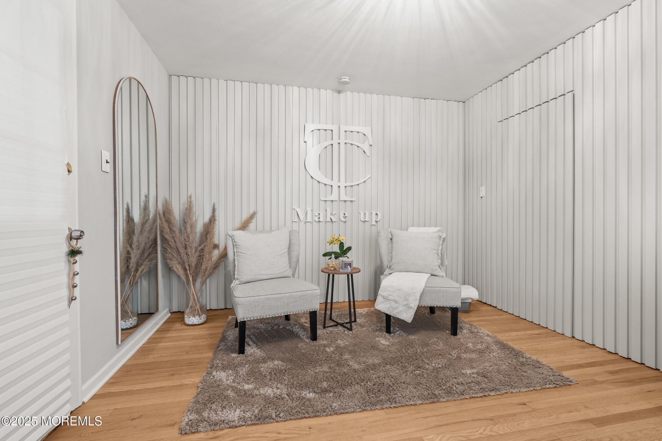 271 Jerome Avenue Oakhurst, NJ 07755 - Photo 4 of 39 036