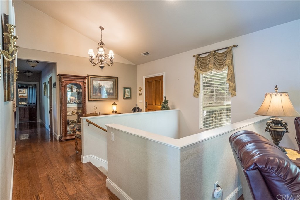 7703 Forest Drive Fish Camp, CA 93623 - Photo 22 of 48 a view of a kitchen and dining room