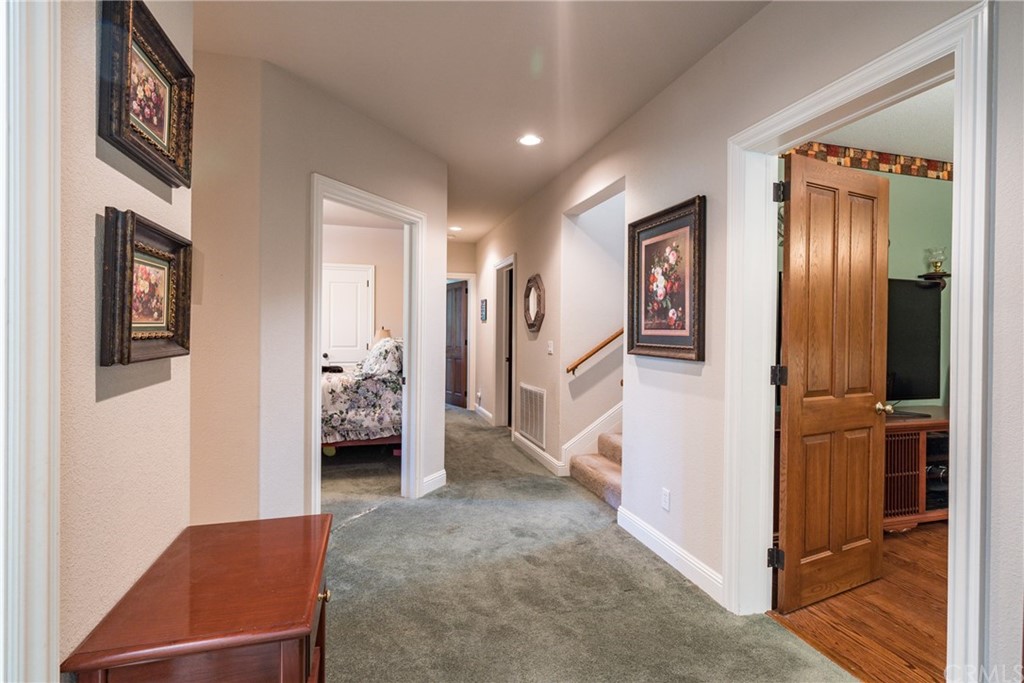 7703 Forest Drive Fish Camp, CA 93623 - Photo 31 of 48 a view of a hallway with seating area