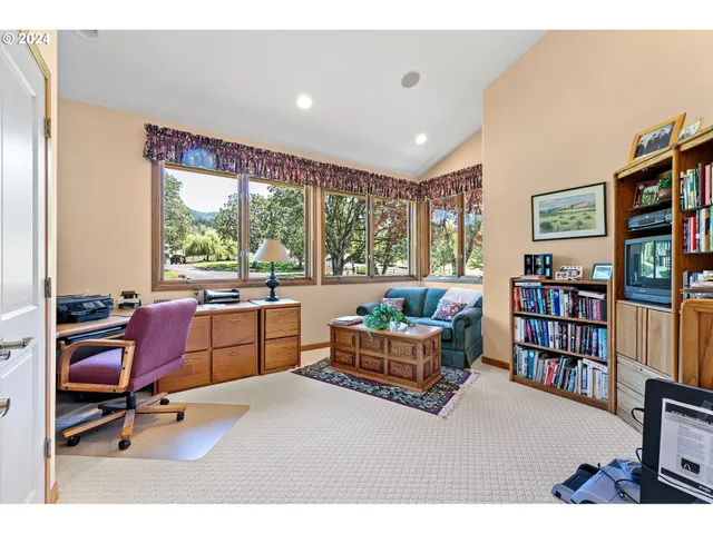 $2,200,000 | 90849 Coburghills Drive, Eugene, OR 97408