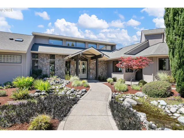 $2,200,000 | 90849 Coburghills Drive, Eugene, OR 97408