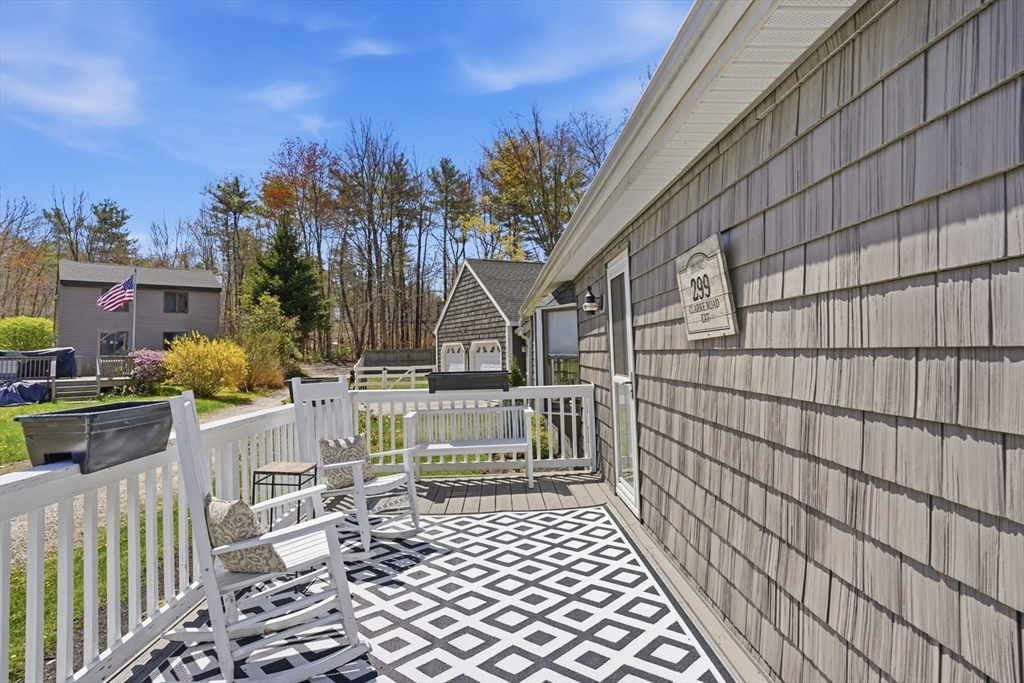 299 Clark Rd Extension Sturbridge, MA 01518 - Photo 32 of 42
