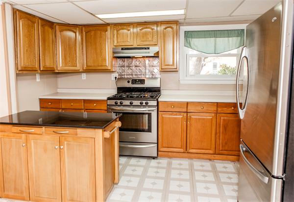 9 Easy Street Northborough, MA 01532 - Photo 7 of 22