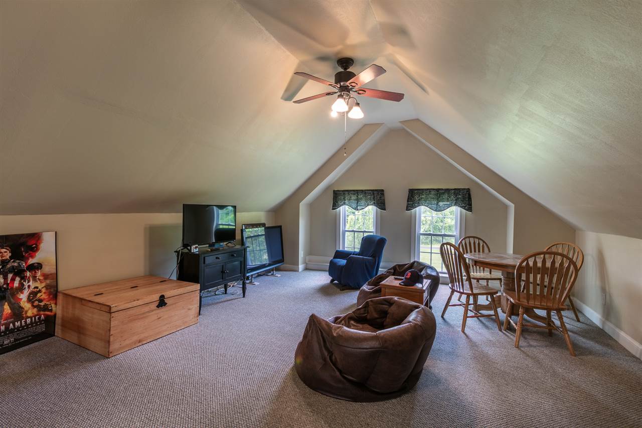 151 Oak Hill Road Concord, NH 03301 - Photo 23 of 37