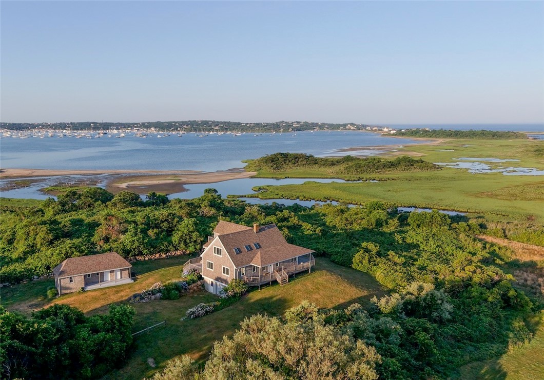 1786 Corn Neck Road Block Island, RI 02807 - Photo 12 of 46