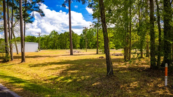 $150,000 | 327 Palmetto Drive, Livingston, TX 77351