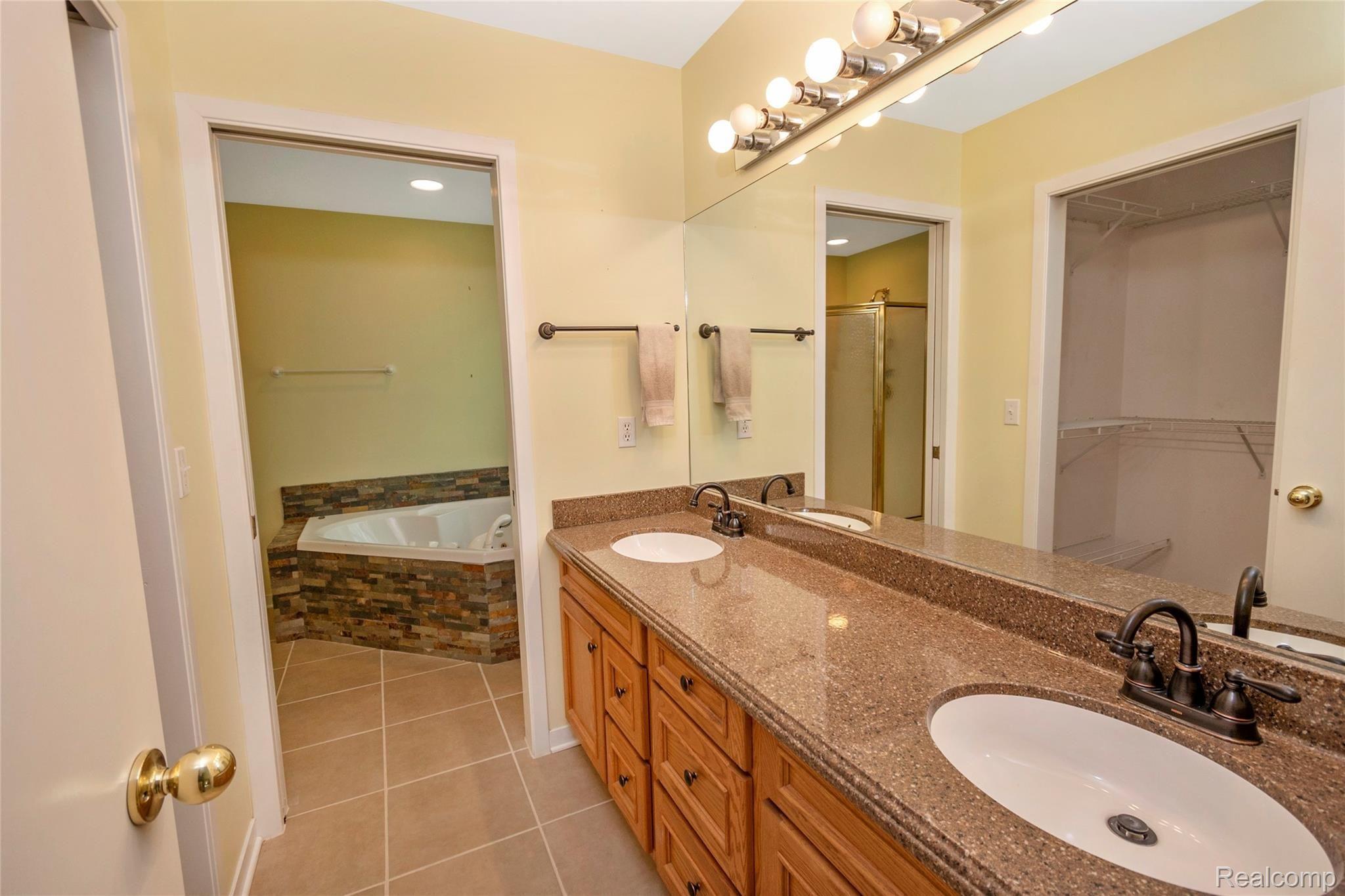 3800 Mason Road Howell, MI 48843 - Photo 20 of 35 20