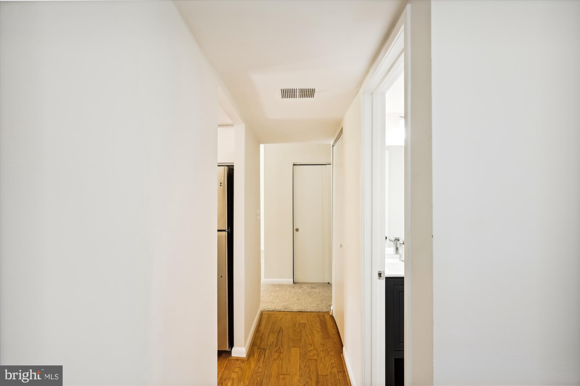 5673 Harpers Farm Road, Unit B Columbia, MD 21044 - Photo 6 of 72 Hall