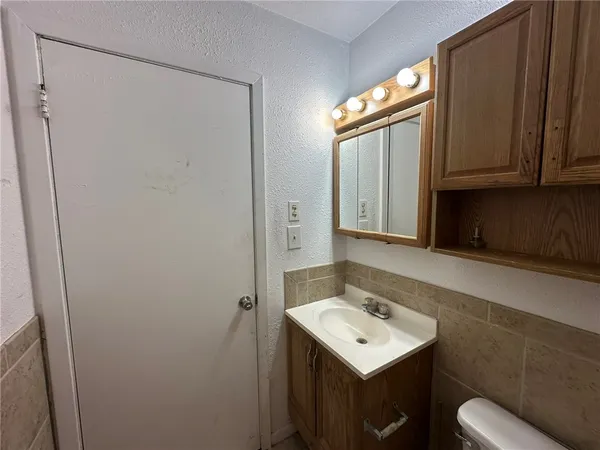 $1,550 | 115 Lee Avenue, Gregory, TX 78374