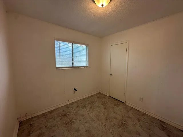 $1,550 | 115 Lee Avenue, Gregory, TX 78374